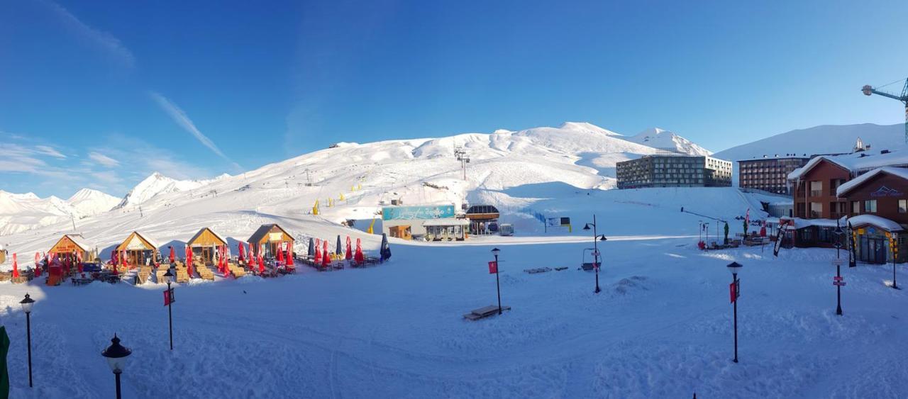 New Gudauri Suites By Gudauri Travel Eksteriør billede