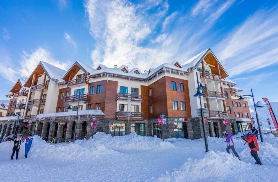 New Gudauri Suites By Gudauri Travel Eksteriør billede